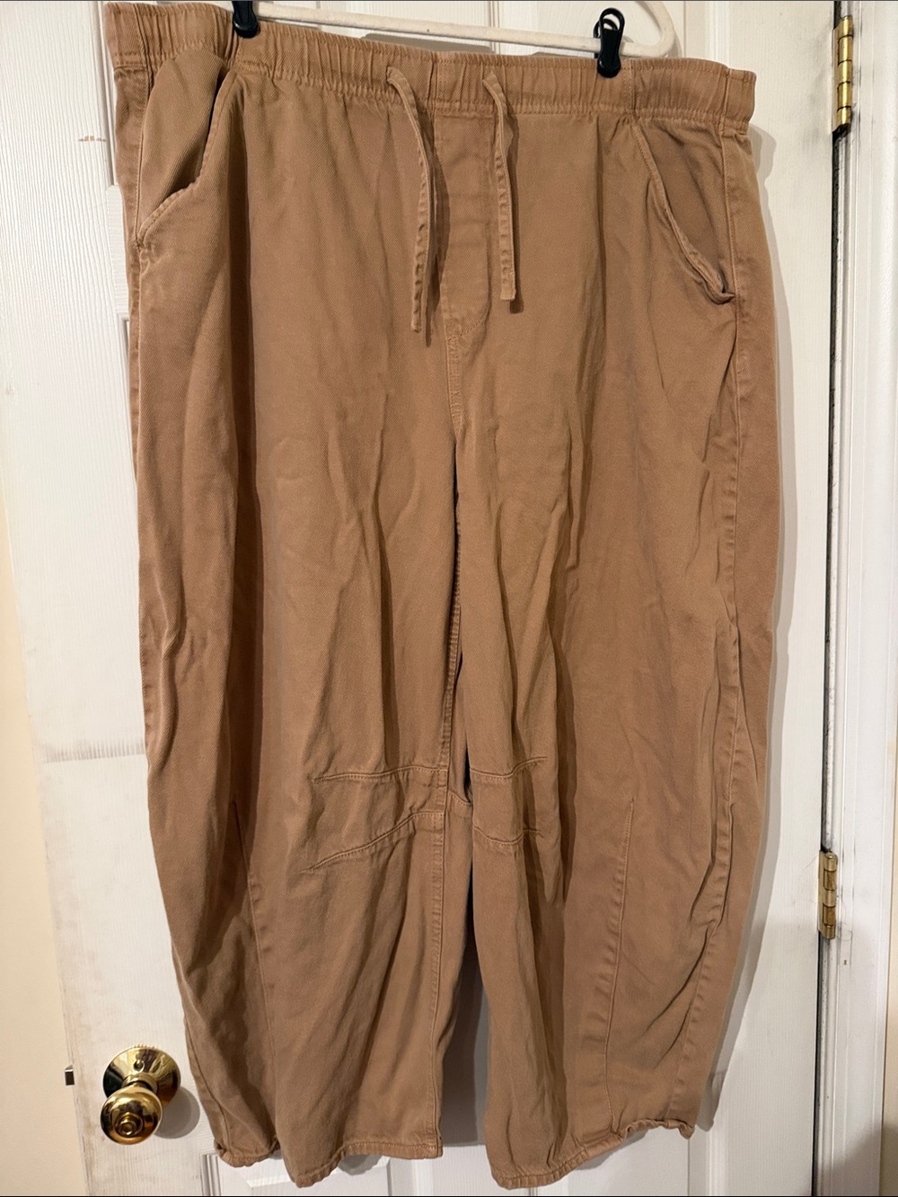 GAP Women's Cropped Wide-Leg Jeans in Light Brown